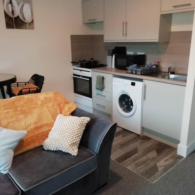 Carvetii - Norman House - 2Nd Floor, 1 Bedroom Flat ボーネス エクステリア 写真